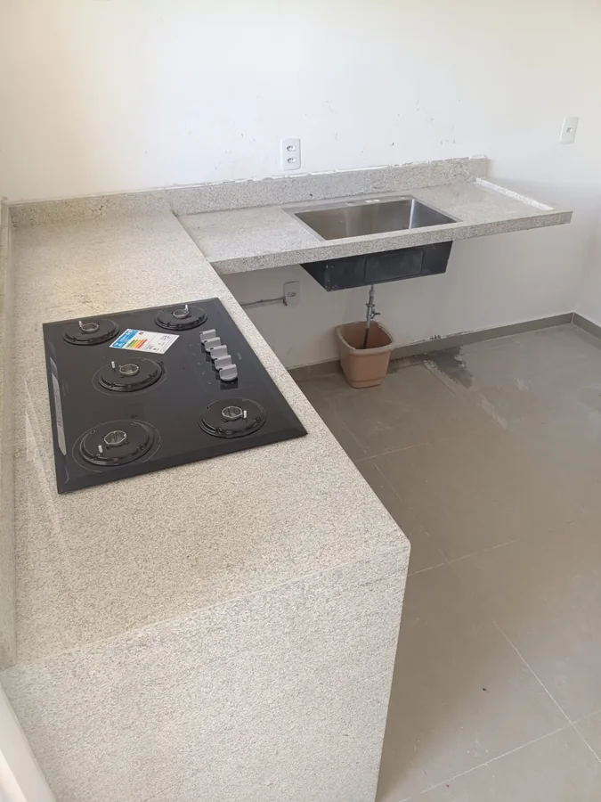 Balcão banheiro granito escalonado